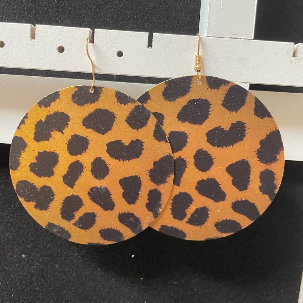 Leopard disc earrings